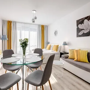 https://happy-stay-unique-apartment-336.gdanskhotel.org