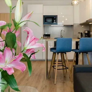 https://loft-apartments.krakowhotelspoland.com